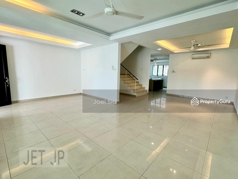 For Sale - Bandar Bukit Tinggi 2 Double Storey 24x75 Superlink renovated House For Sale
